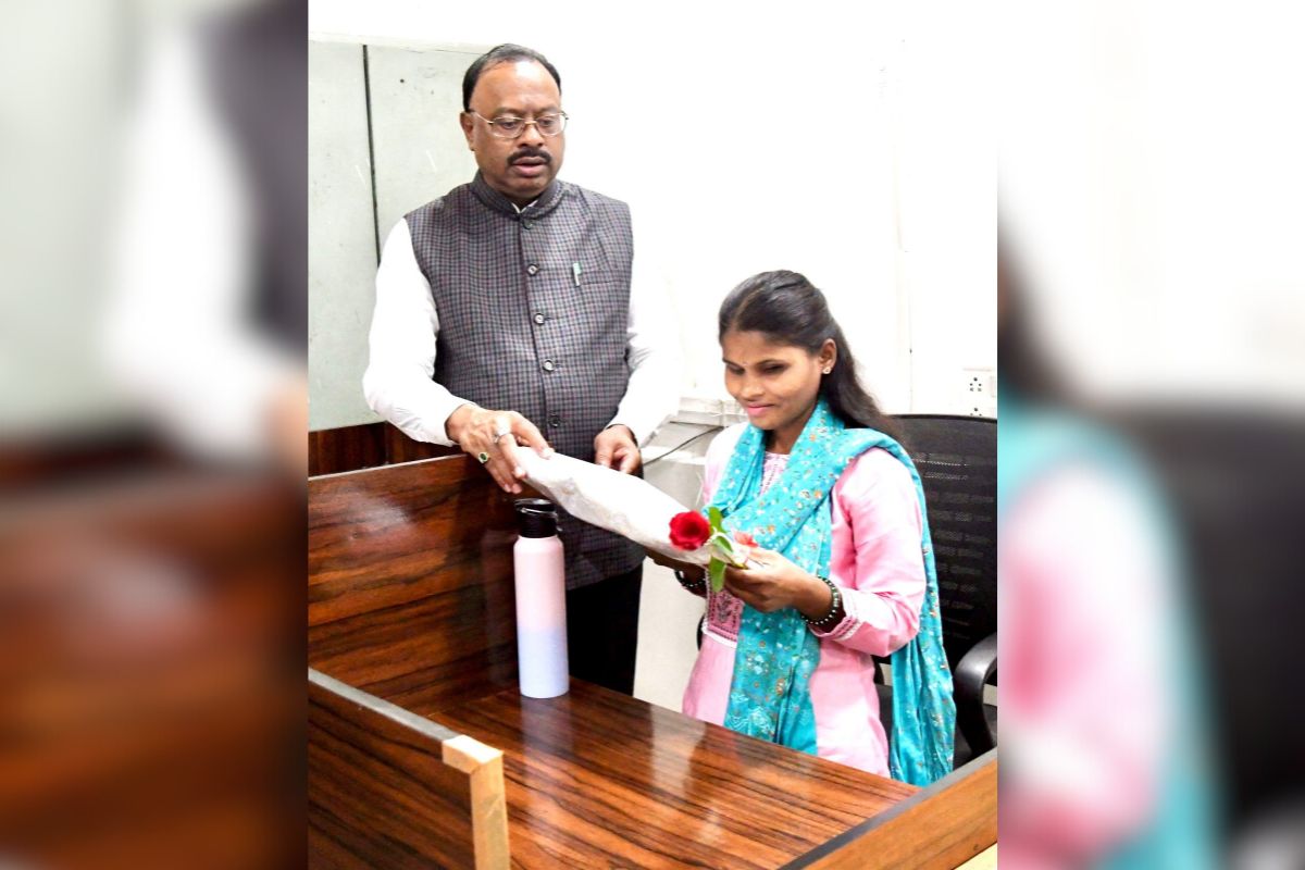 राज्य के अनाथ और दिव्यांगों में आत्मविश्वास जगाने वाला दिन: पद्मश्री शंकरबाबा पापळकर ने दिया प्रेरक संदेश 12 Padmashri Shankarbaba Papalkar