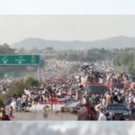 Pakistan Protests: लाहौर में प्रॉ–फिलिस्तीन मार्च के दौरान हिंसा: 2 की मौत, 50 घायल; सड़कें बंद और इंटरनेट निलंबित