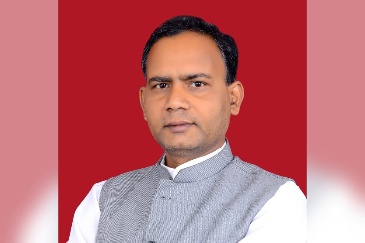Rape Accused Land Mafia – Congress accuses BJP of shielding criminals, says Surendra Verma from Raipur बलात्कार के आरोपी भू-माफिया - कांग्रेस ने भाजपा पर अपराधियों को बचाने का आरोप लगाया, रायपुर के सुरेंद्र वर्मा ने कहा