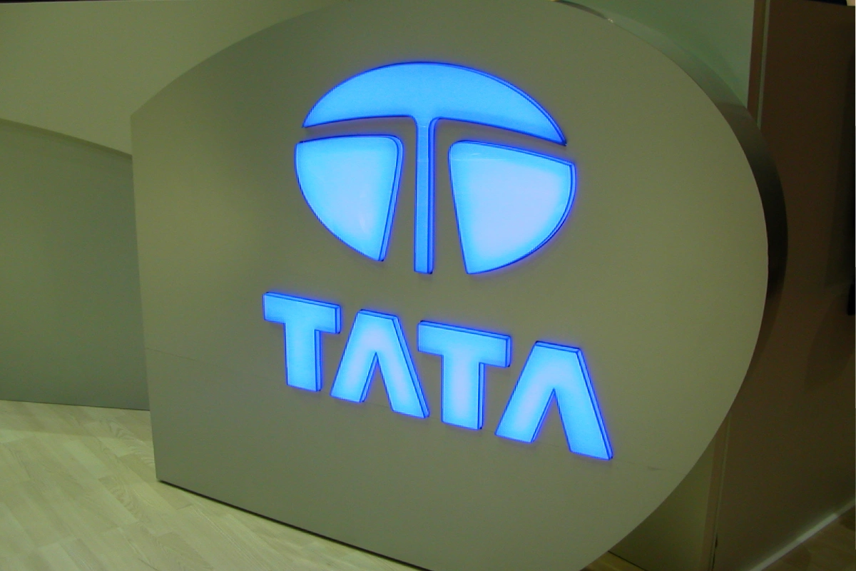 Tata Capital IPO Market Debut: टाटा कैपिटल के शेयर ने कमजोर शुरुआत की, निवेशकों की रुचि सीमित