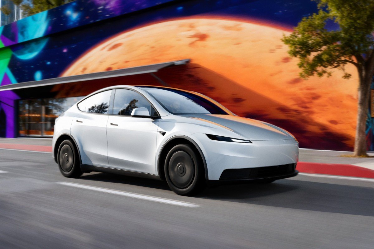Elon Musk की Tesla Model Y का नया स्टैंडर्ड वेरिएंट लॉन्च, अब खरीदना हुआ और आसान 2 Tesla Model Y Launch