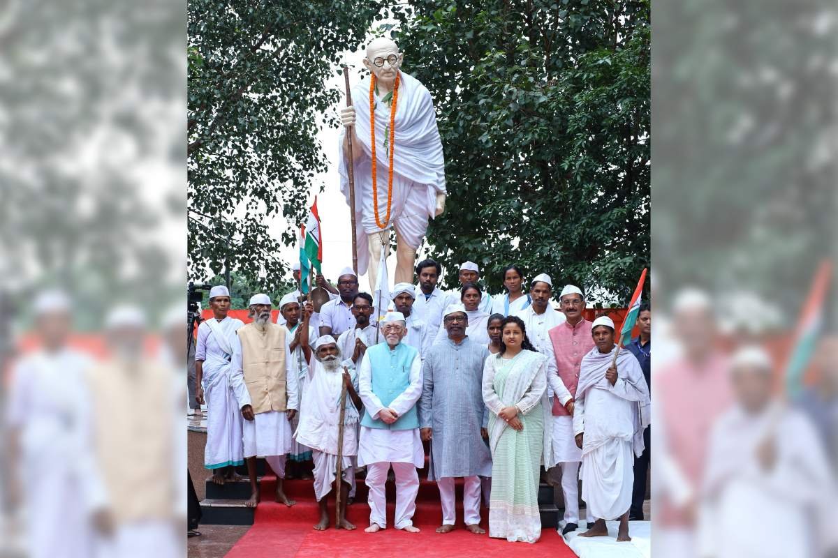 Ranchi News: गांधी जयंती पर बापू वाटिका में विशेष समारोह – मुख्यमंत्री हेमन्त सोरेन की श्रद्धांजलि